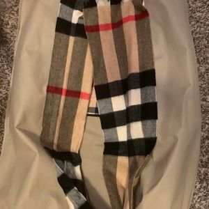 Burberry scarf